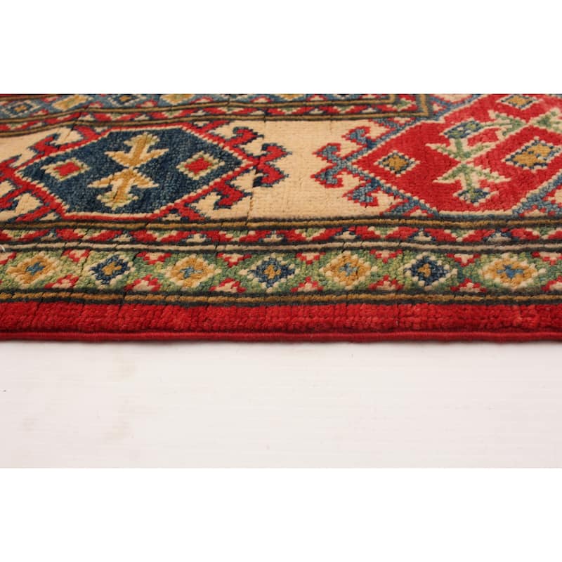 Hand-knotted Finest Gazni Red Wool Rug - 4'11 x 6'6/4'11" x 6'6"