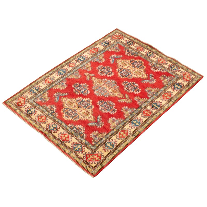 Hand-knotted Finest Gazni Red Wool Rug - 4'11 x 6'6/4'11" x 6'6"