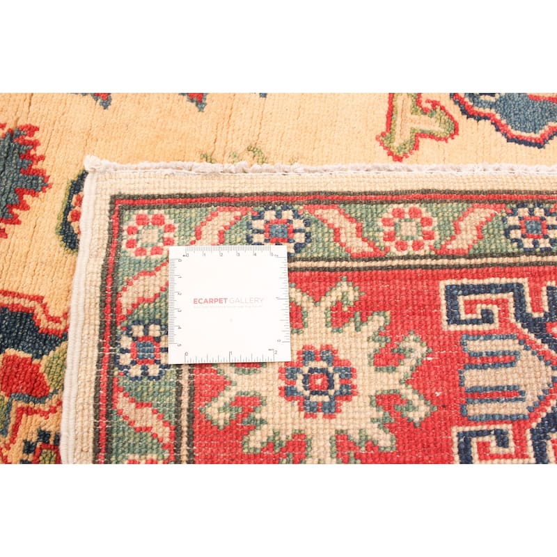 Hand-knotted Finest Gazni Cream, Red Wool Rug - 6'7 x 5'0/6'7" x 5'0"