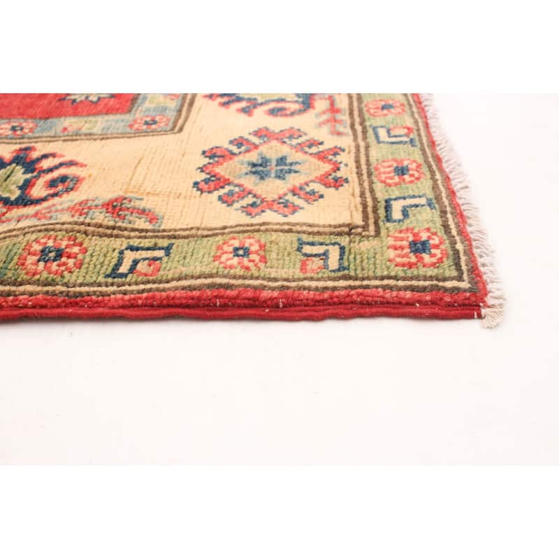 Hand-knotted Finest Gazni Red Wool Rug - 5'0 x 6'4/5'0" x 6'4"