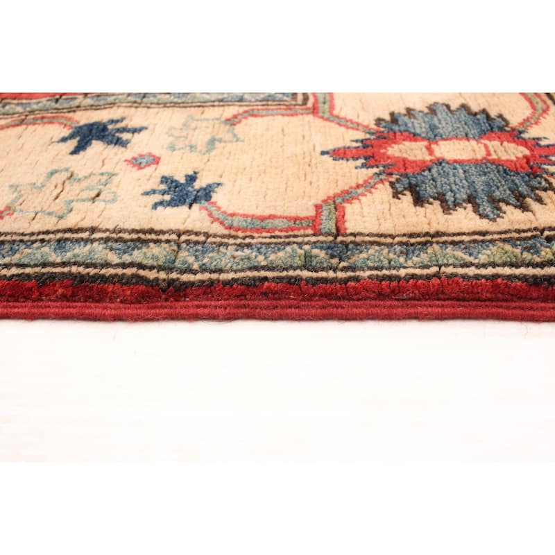Hand-knotted Finest Gazni Red Wool Rug - 5'7 x 7'10/5'7" x 7'10"