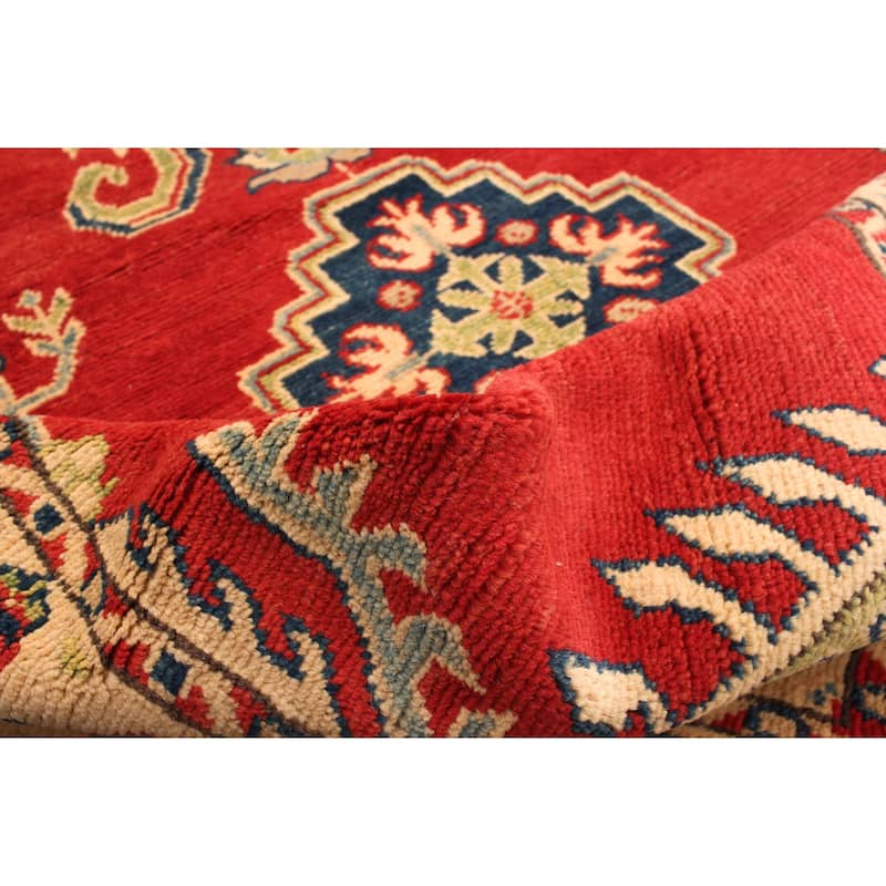 Hand-knotted Finest Gazni Red Wool Rug - 3'10" x 5'2"/3'10 x 5'2
