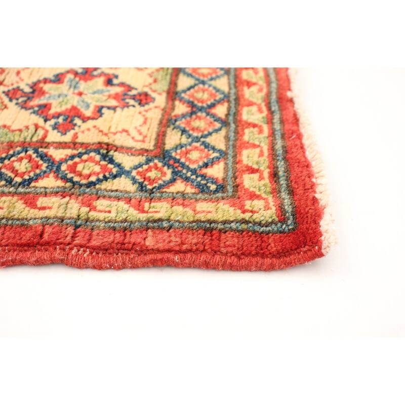Hand-knotted Finest Gazni Red Wool Rug - 6'8 x 10'3/6'8" x 10'3"