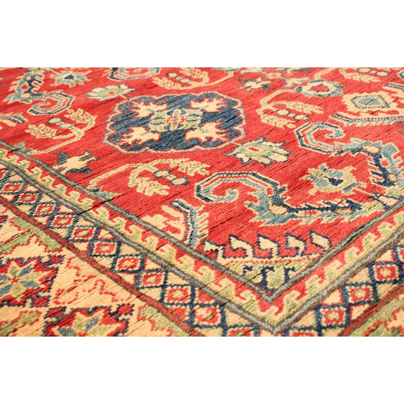 Hand-knotted Finest Gazni Red Wool Rug - 6'8 x 10'3/6'8" x 10'3"
