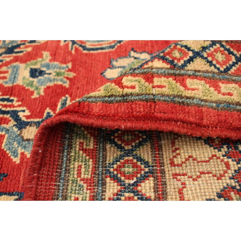 Hand-knotted Finest Gazni Red Wool Rug - 6'8 x 10'3/6'8" x 10'3"