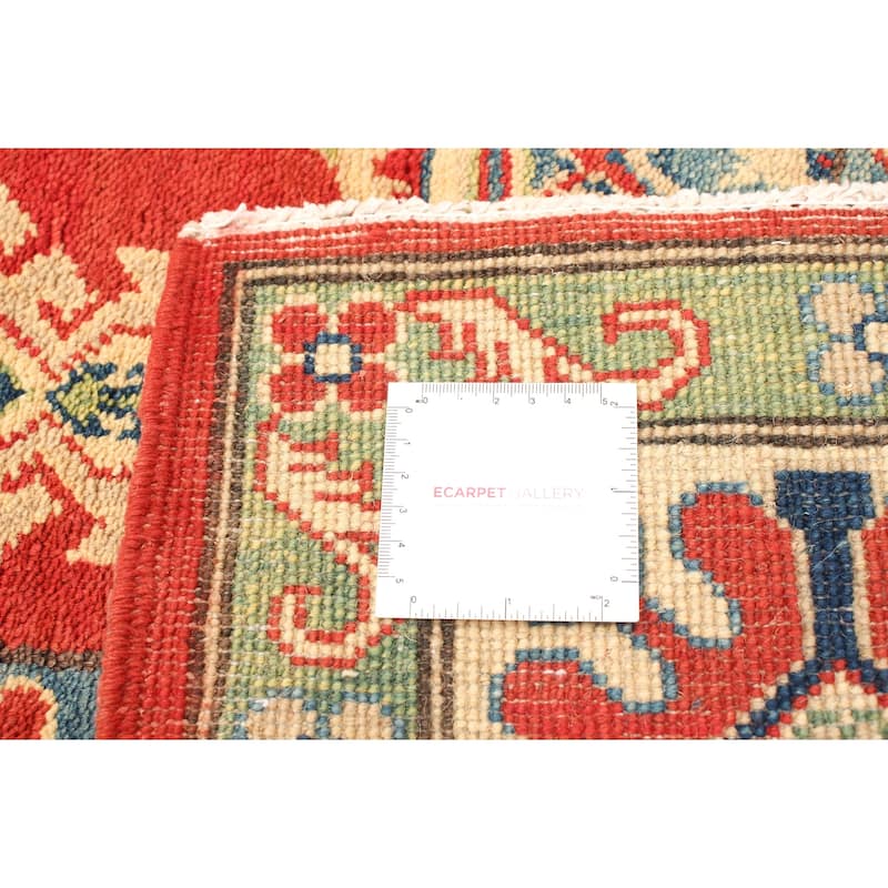 Hand-knotted Finest Gazni Red Wool Rug - 5'11 x 8'0/5'11" x 8'0"