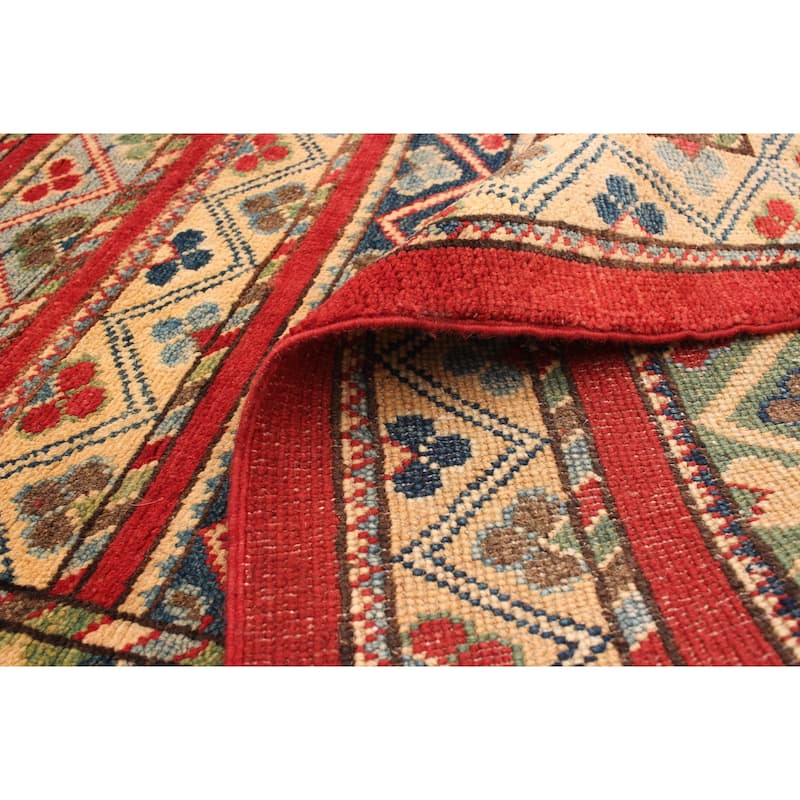 Hand-knotted Finest Gazni Red Wool Rug - 4'0" x 5'10"/4'0 x 5'10