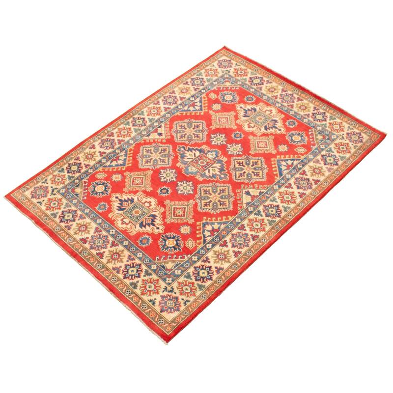 Hand-knotted Finest Gazni Red Wool Rug - 4'11 x 6'11/4'11" x 6'11"