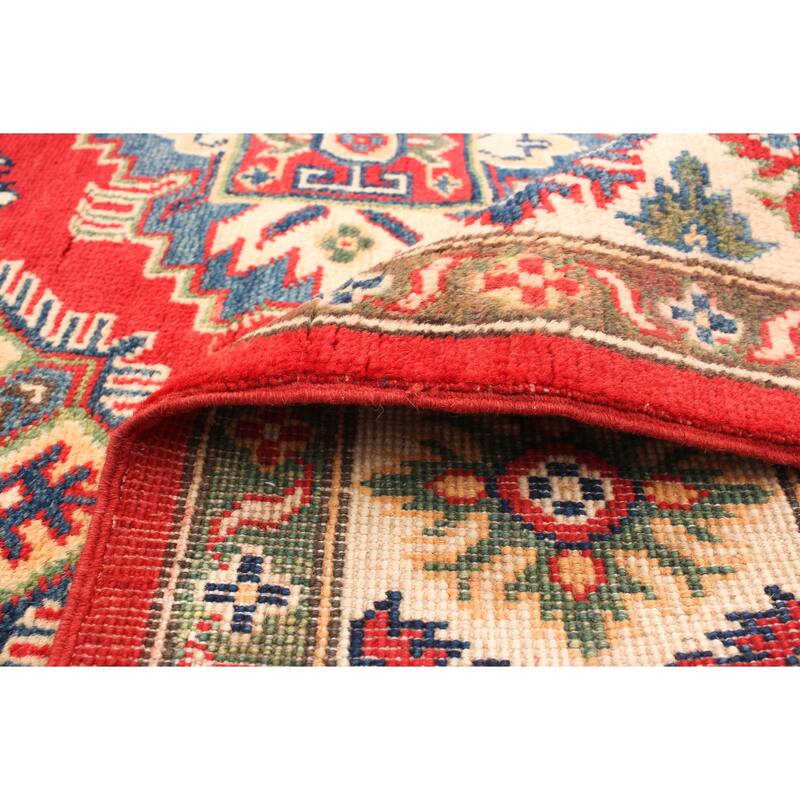 Hand-knotted Finest Gazni Red Wool Rug - 4'11 x 6'11/4'11" x 6'11"
