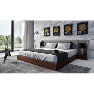 Modrest Janice Modern Grey Fabric and Walnut Bed and Nightstands