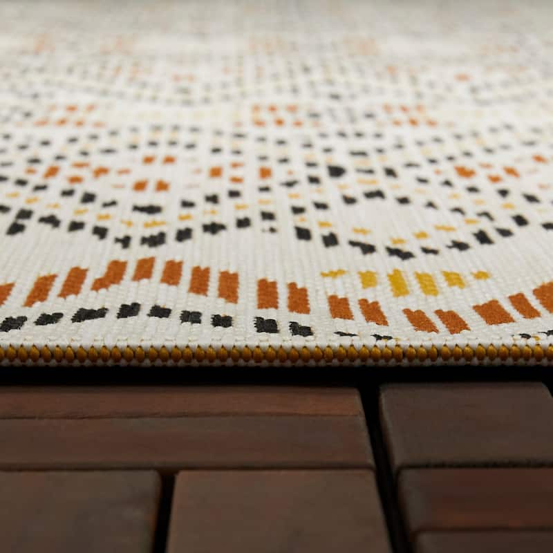 Grisham Diamond Stripe Indoor/Outdoor Area Rug