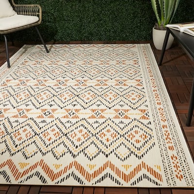 Grisham Diamond Stripe Indoor/Outdoor Area Rug