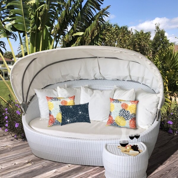 Large outdoor best sale pillow covers