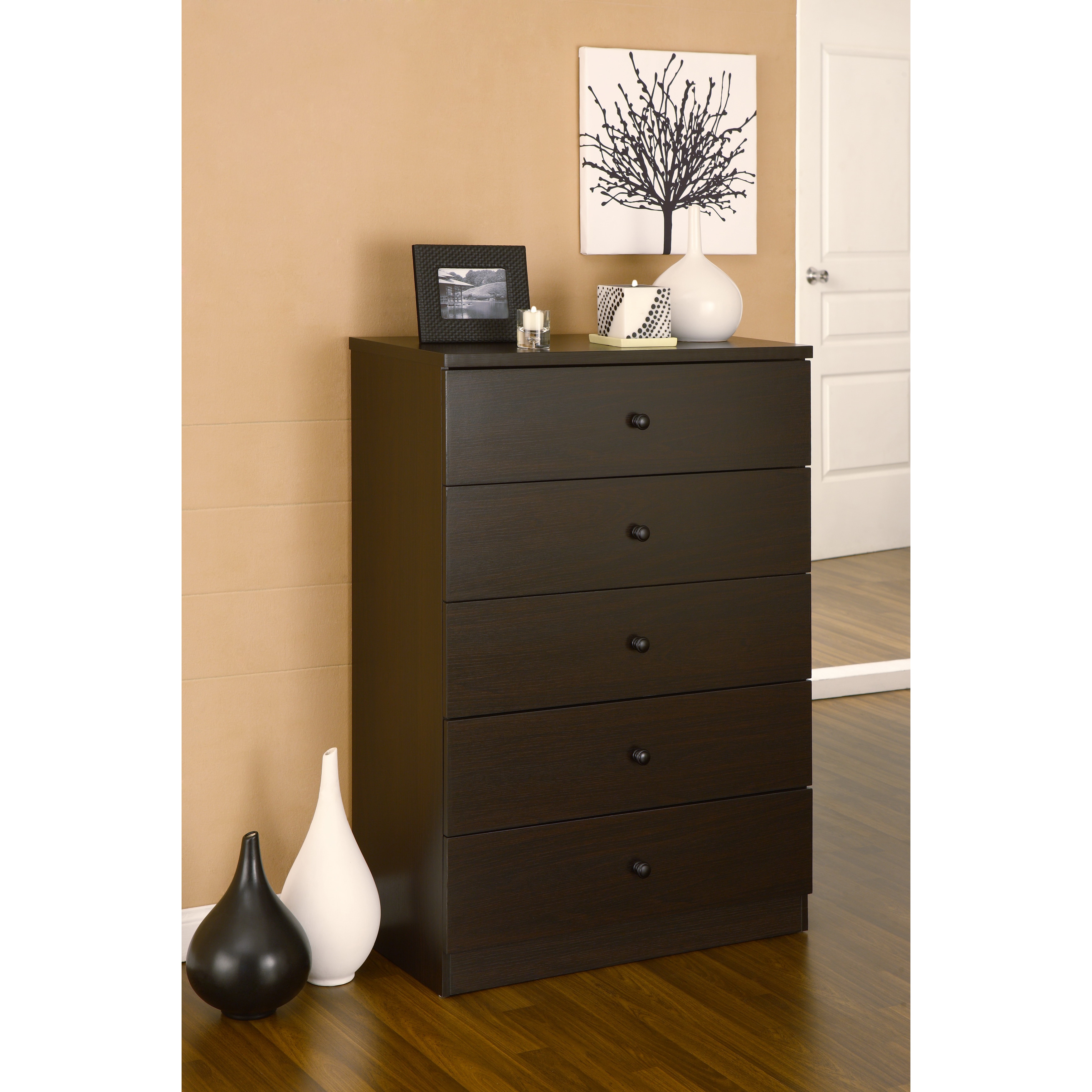 Furniture Of America Modern 5 drawer Wood Chest