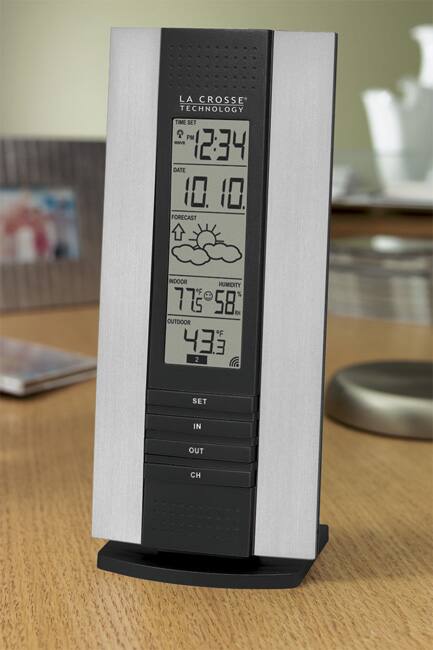 La Crosse Technology WS-7017U-IT Wireless Forecast Station
