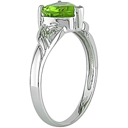 Miadora 10k Gold Heart shaped Peridot and Diamond Ring Miadora Gemstone Rings