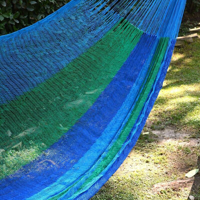 Striped Outdoor Pool Shade Knotted Rope Nylon Double Hammock
