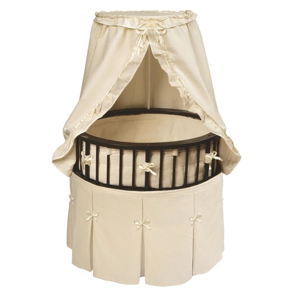 bassinet with full canopy