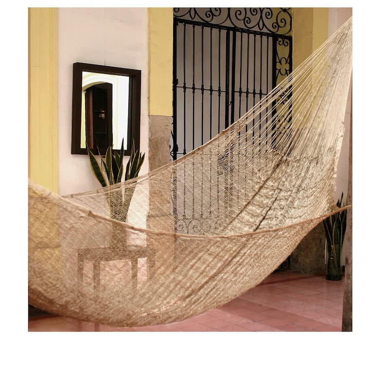 Glowing Copper Outdoor Beach Garden Patio Pool Shimmering Unique Brown Knotted Rope Style Nylon Single Hammock