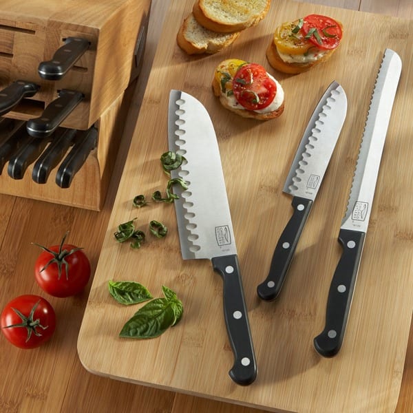 Chicago Cutlery Essentials 15pc Knife Set - Black Handle - Stainless Steel  Blades - Includes Wood Block, Shears, and Steak Knives in the Cutlery  department at