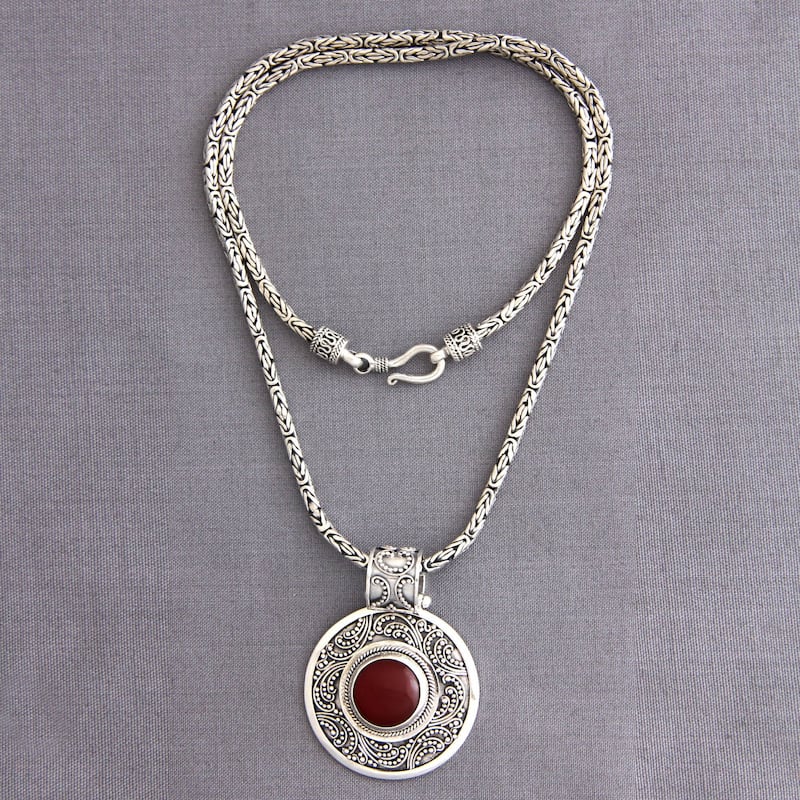 Handmade Carnelian Luxury Necklace (Indonesia)
