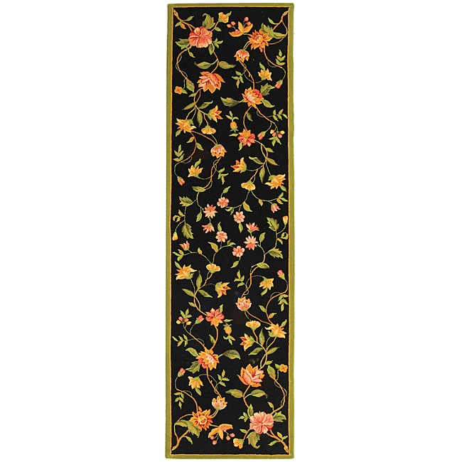 Hand hooked Garden Black Wool Runner (26 X 8)