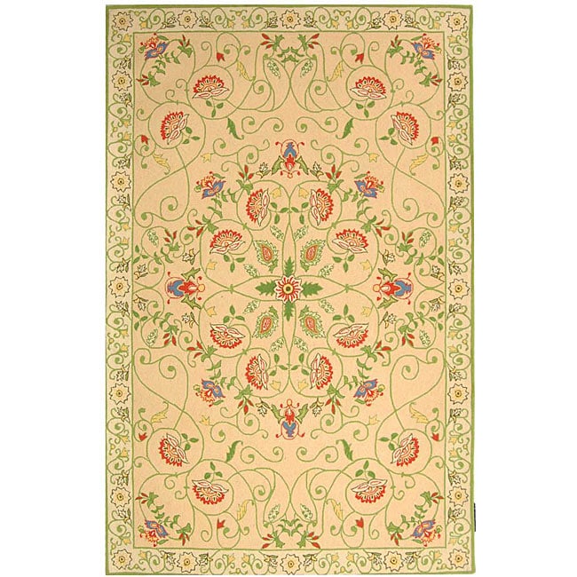 Hand hooked Bedford Beige/ Green Wool Rug (39 X 59) (BeigePattern FloralMeasures 0.375 inch thickTip We recommend the use of a non skid pad to keep the rug in place on smooth surfaces.All rug sizes are approximate. Due to the difference of monitor color