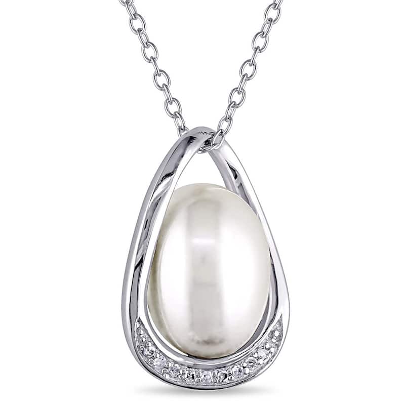 Miadora Sterling Silver Diamond and FW Pearl Necklace (9.5-10 MM)