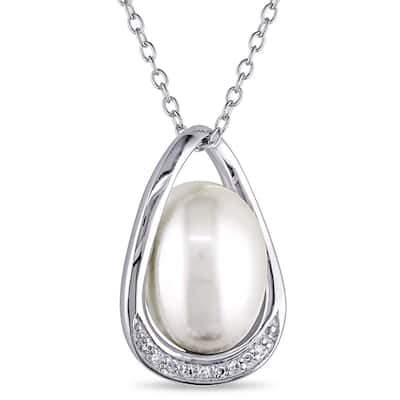 Miadora Sterling Silver Diamond and FW Pearl Necklace (9.5-10 MM)