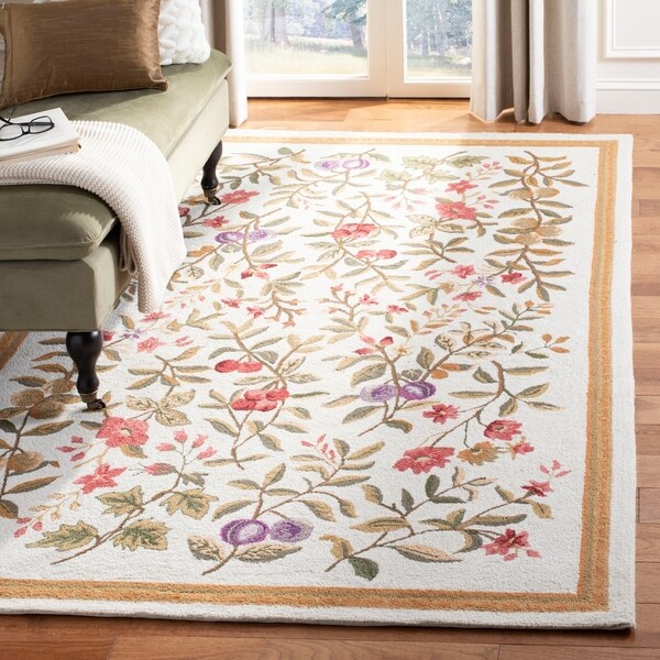 Safavieh Hand-hooked Garden Ivory Wool Rug - 7'9" x 9'9"