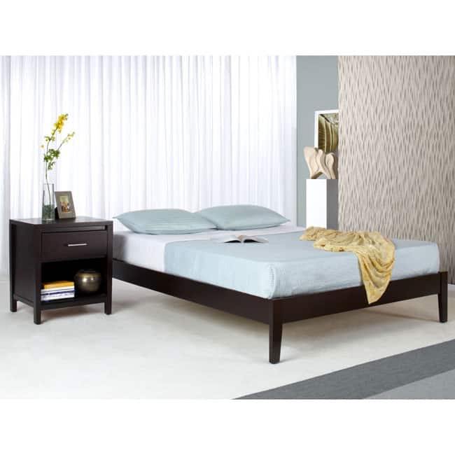 Solid Wood Tapered-Leg King-Size Platform Bed