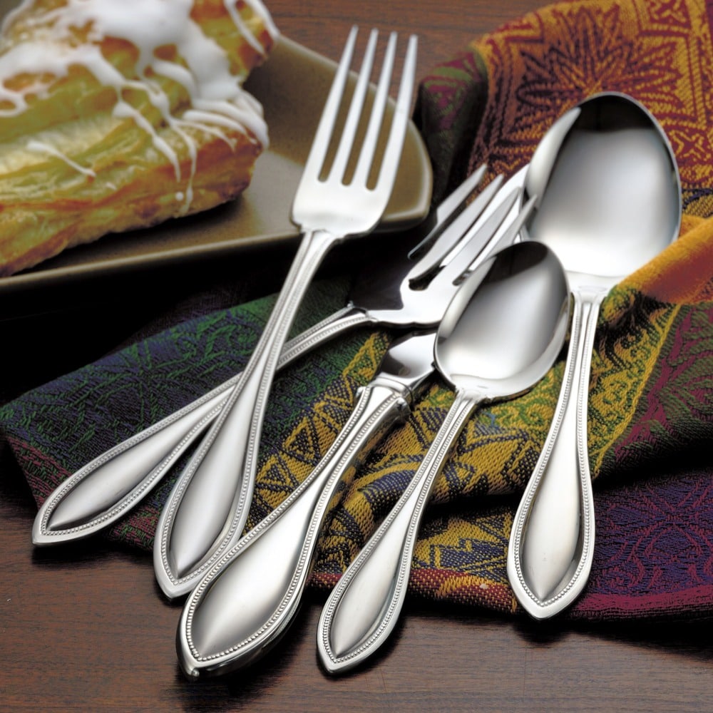 https://ak1.ostkcdn.com/images/products/3897667/Oneida-American-Harmony-20-piece-Flatware-Set-49176cd3-c1df-44d6-9f5e-a58de39a9e24_1000.jpg