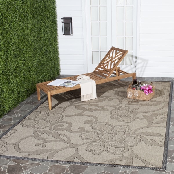 Safavieh Aruba Sand/ Black Indoor/ Outdoor Rug - 7'10 x 11'