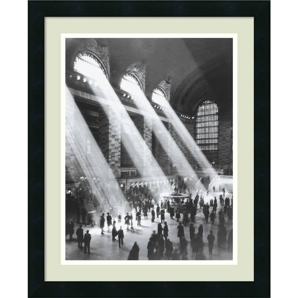 Framed Art Print 'Grand Central Station' 18 x 22-inch