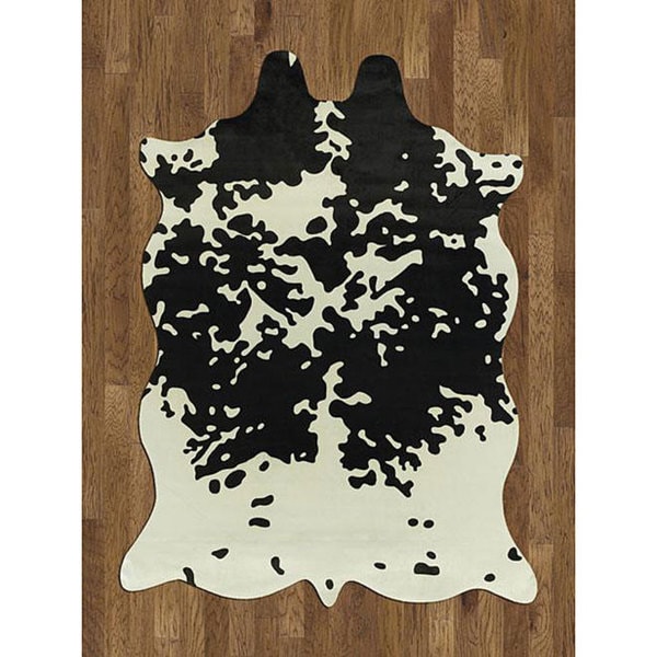 Cow Hide Polyproplene Rug - 5' x 7'