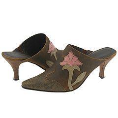 Matisse Shania Tan Leather Slip ons