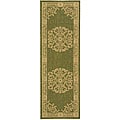 Safavieh Sunny Medallion Olive Green/ Natural Indoor/ Outdoor Runner - 2'4" x 6'7"