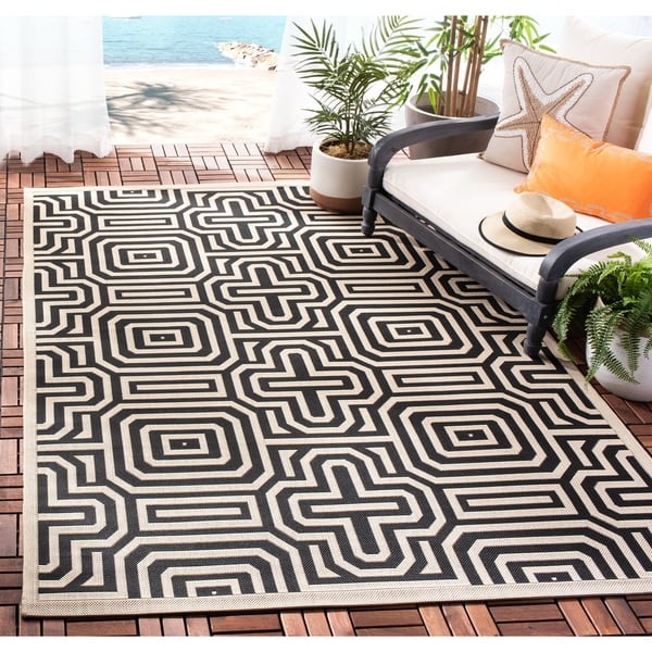 Safavieh Matrix Sand/ Black Indoor/ Outdoor Rug - 6'7" x 9'6"