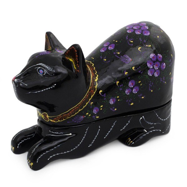 Lacquered 'Blue-eyed Kitty Cat' Wood Box , Handmade in Thailand