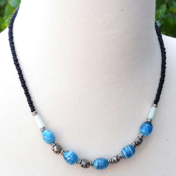 Shop Handmade Global Crafts 'Striped Beads' Beaded Necklace (Kenya) On Sale Free Shipping On