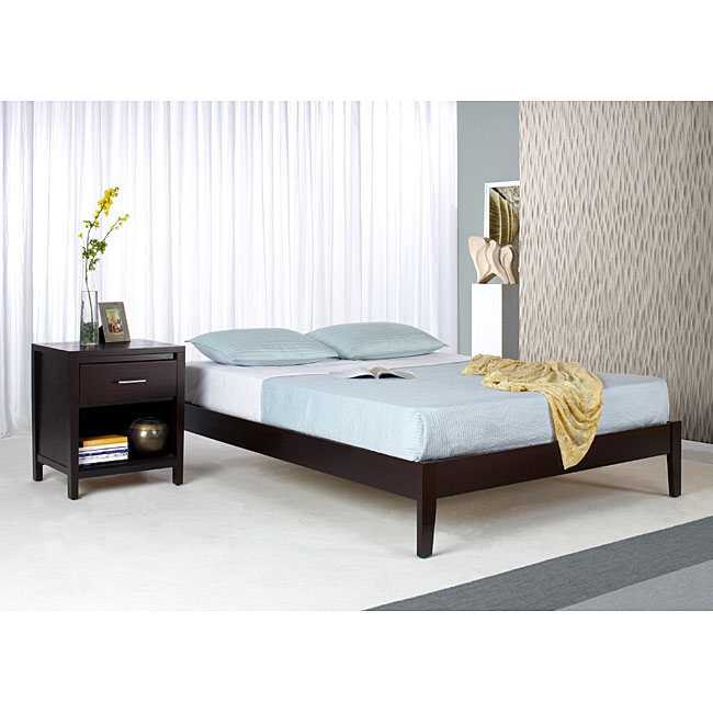 Tapered Leg Queen size Platform Bed