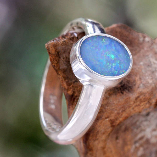 Handmade Opal 'Intensity' Solitaire Sterling Silver Ring (Indonesia ...