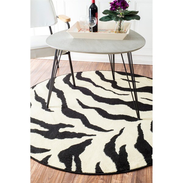 nuLOOM Zebra Animal Print Black/ Ivory Rug (5'3 Round) - Free Shipping ...