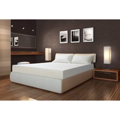 Sarah Peyton Firm Support 10-inch King-size Memory Foam Mattress with Pillows