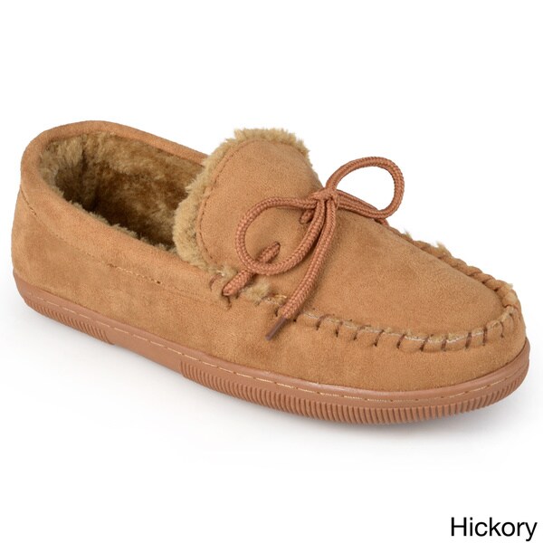 Boston Traveler Men's Suede Moccasin Slippers - 12148184 - Overstock ...