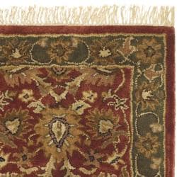 Handmade Arak Rust/ Green Wool Rug (2' x 3') Safavieh Accent Rugs