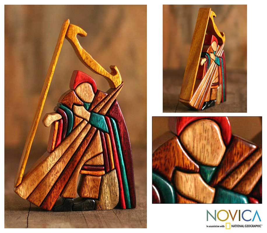 Handmade Cedar and Mahogany Andean Harpist Sculpture (Peru)