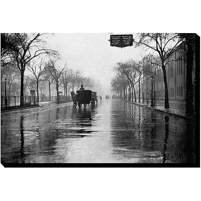 'Rainy Day New York' Canvas Art