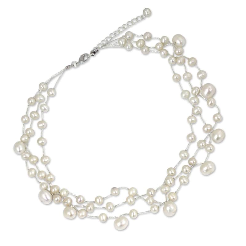 Handmade Stainless Steel Moonlight Glow Pearl Choker Necklace (Thailand) - 7'6" x 9'6" - 7'6" x 9'6"