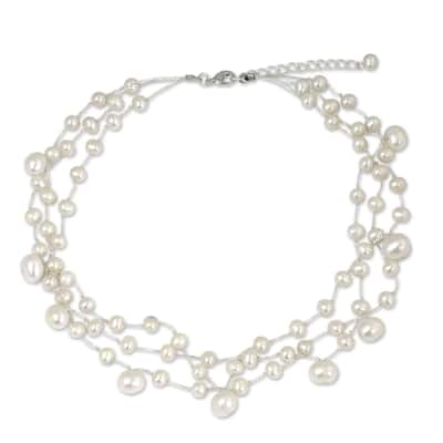 Handmade Stainless Steel Moonlight Glow Pearl Choker Necklace (Thailand) - 7'6" x 9'6" - 7'6" x 9'6"